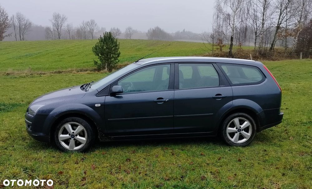 Ford Focus 1.8 Connection - 1