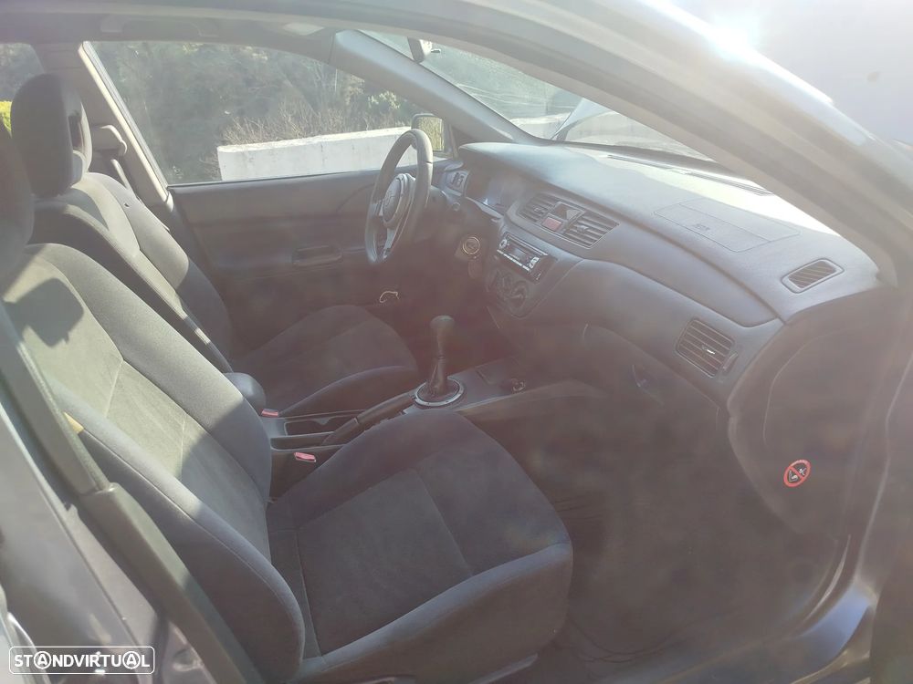 Mitsubishi Lancer SW 1.6 Intense GPL - 3