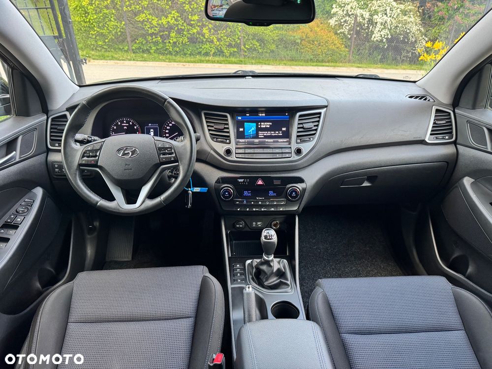 Hyundai Tucson 1.6 T-GDI Comfort 4WD - 6