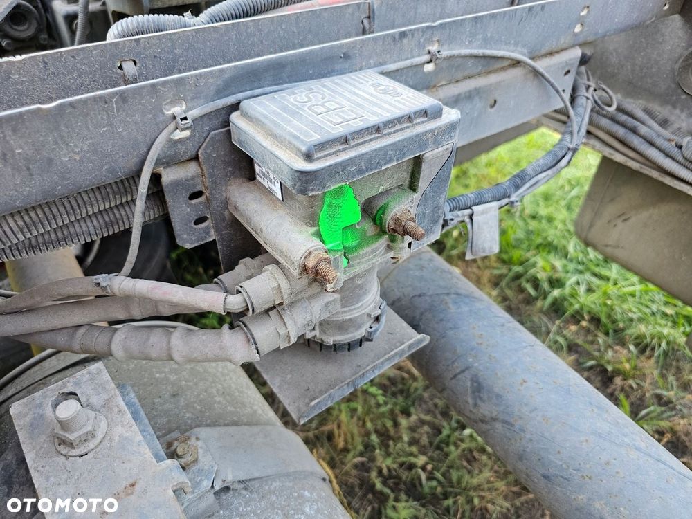 ZAWÓR MODULATOR EBS RENAULT MIDLUM DXI VOLVO FL FH K000914 20828237