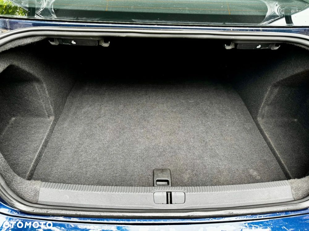 Volkswagen Passat 1.4 TSI BMT Comfortline - 15