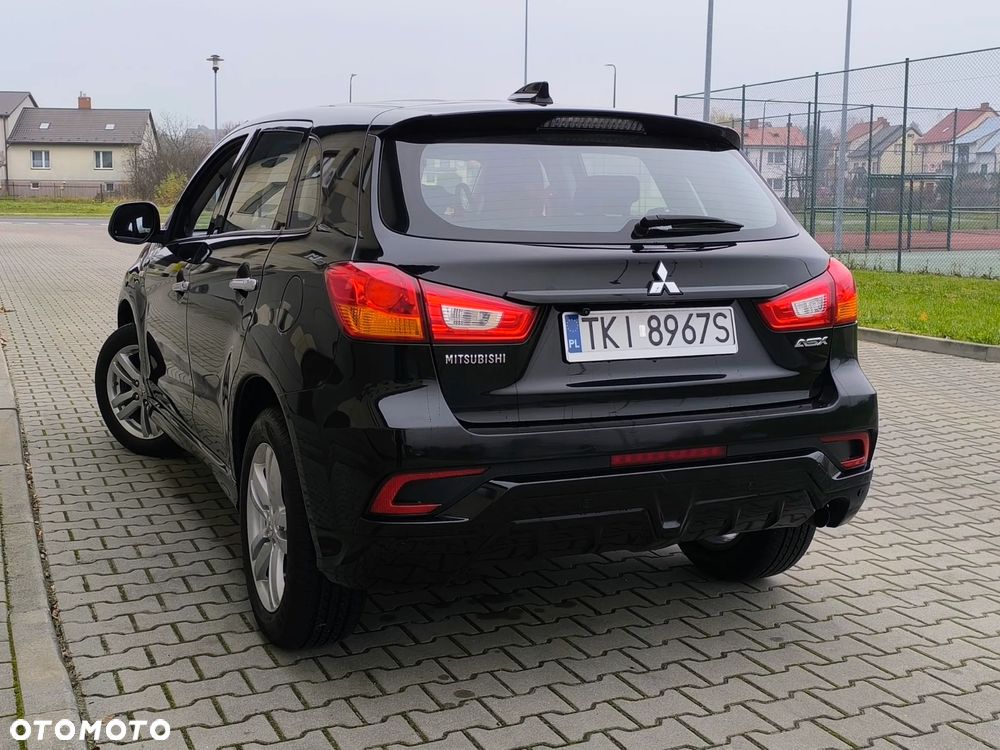 Mitsubishi ASX 1.6 Black Edition - 6