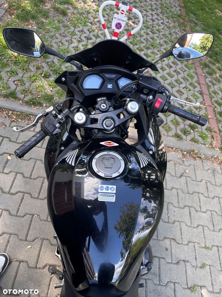 Honda CBR - 5