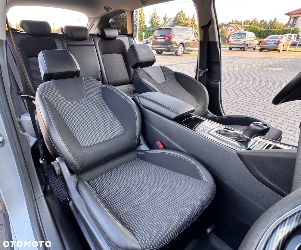 Opel Insignia 2.0 CDTI automatik Business Edition - 22
