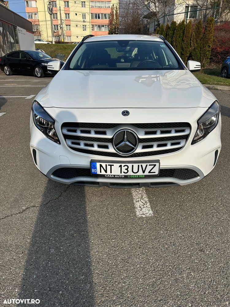 Mercedes-Benz GLA 200 d 4MATIC Aut. - 6