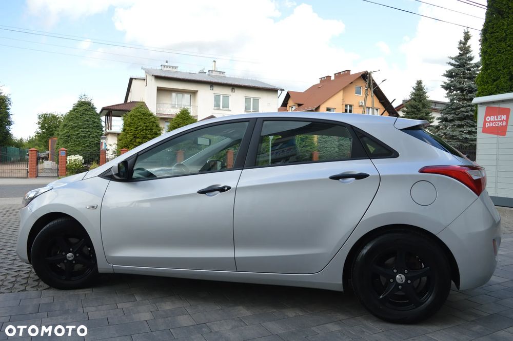 Hyundai i30 1.4 Trend - 20