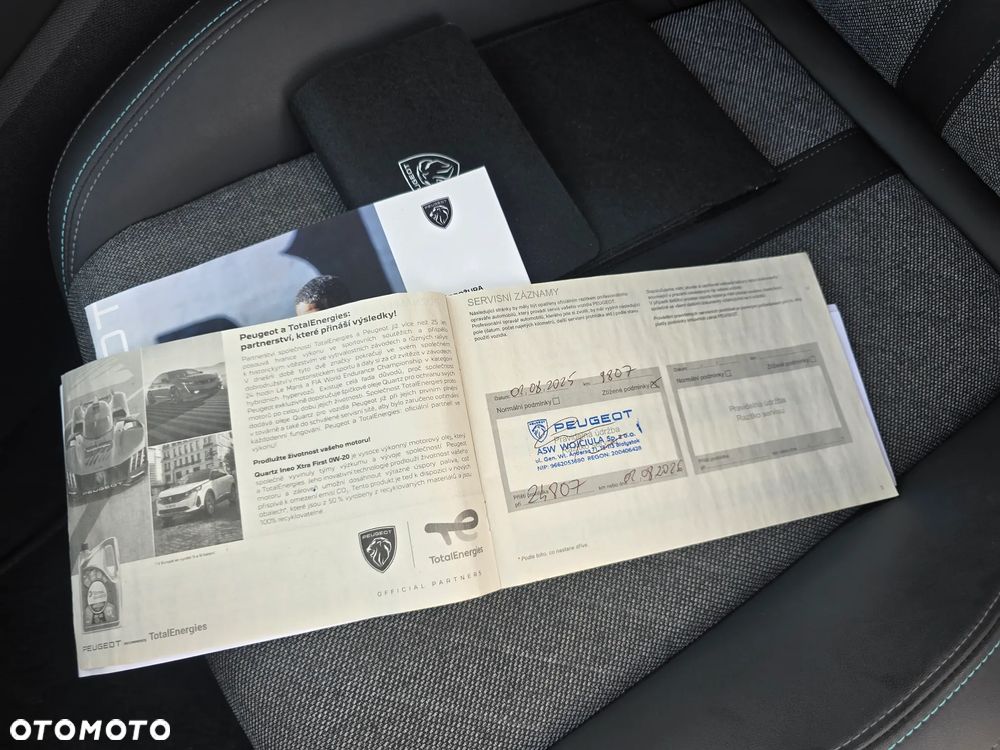 Peugeot 408 1.2 PureTech Allure S&S EAT8 - 20