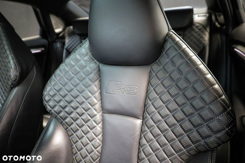Audi RS3 Limousine - 22