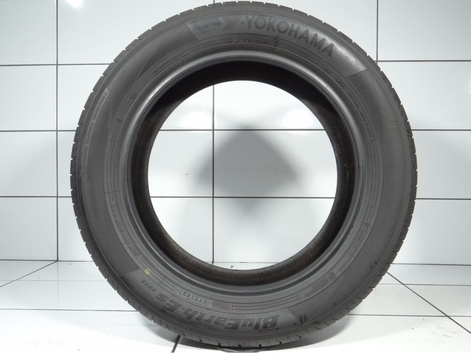 Opony letnie 215/55R17 94V Yokohama - 3