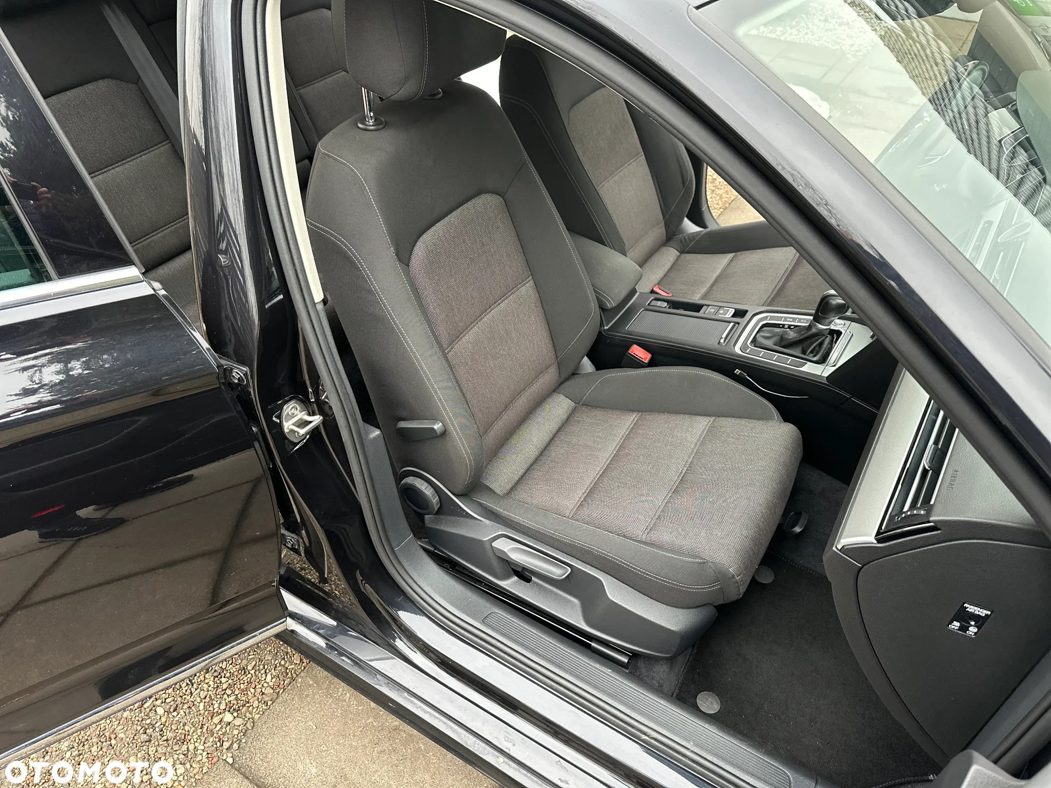 Volkswagen Passat 2.0 TDI BMT Highline DSG - 25