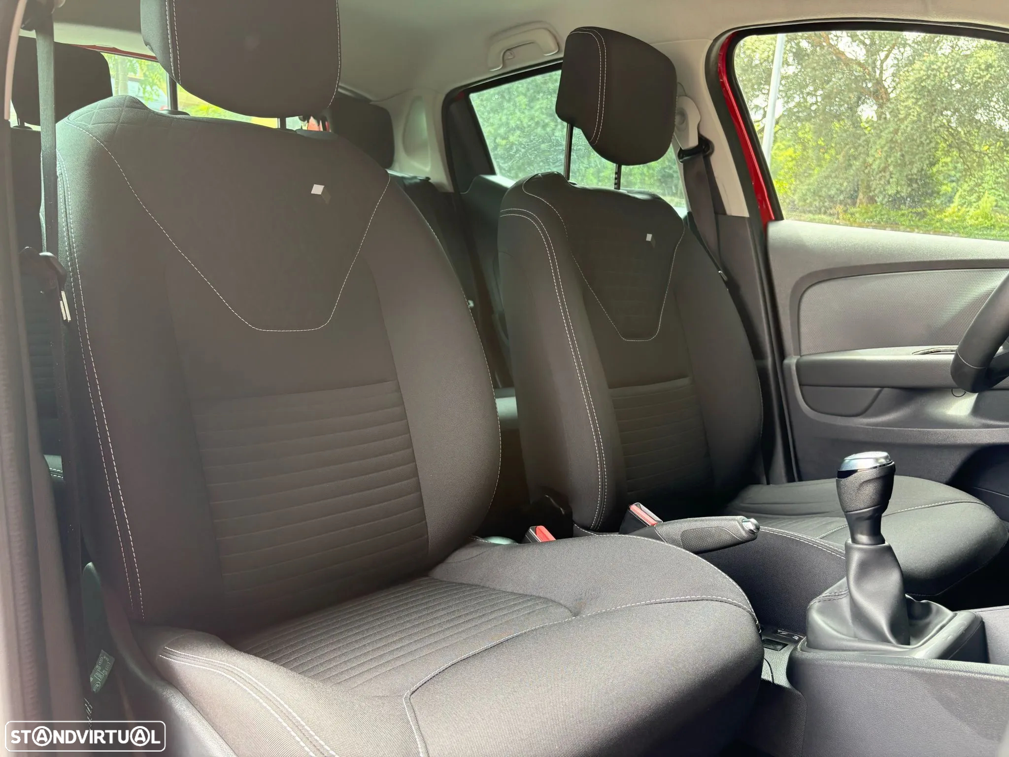 Renault Clio 0.9 TCe Limited Edition - 6