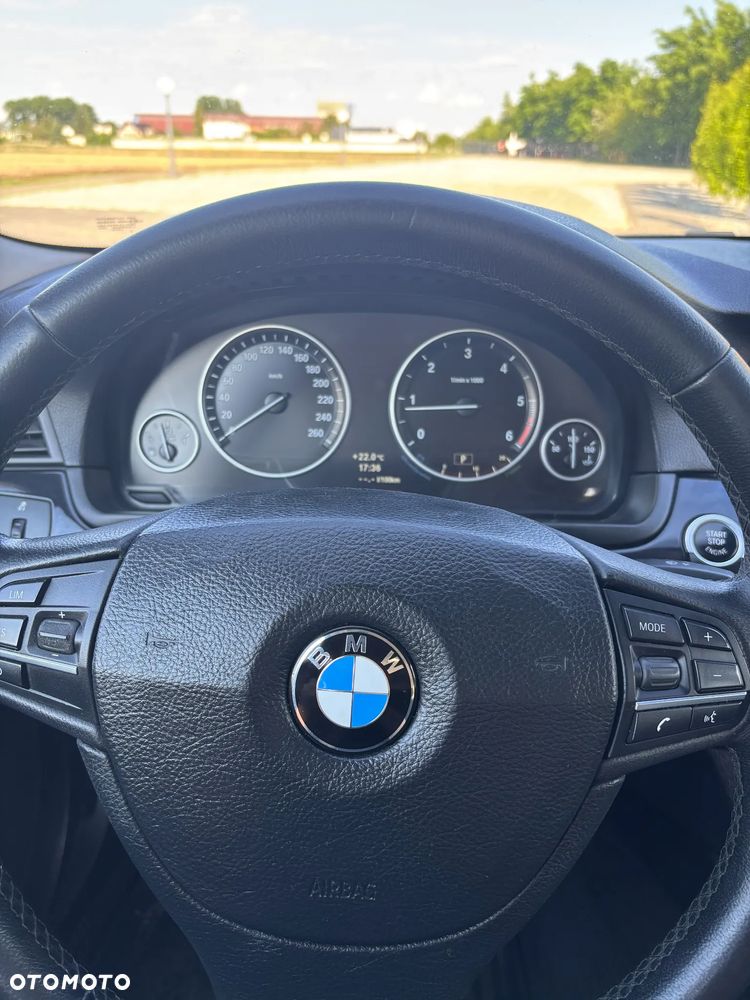 BMW Seria 5 520d - 19