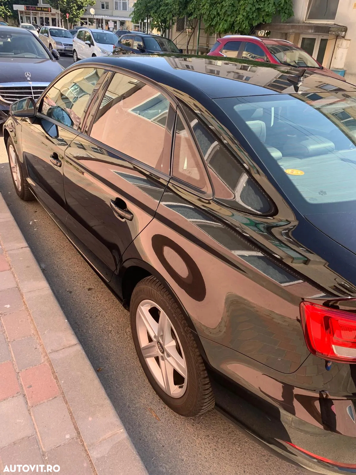 Audi A3 1.6 TDI Limousine - 3