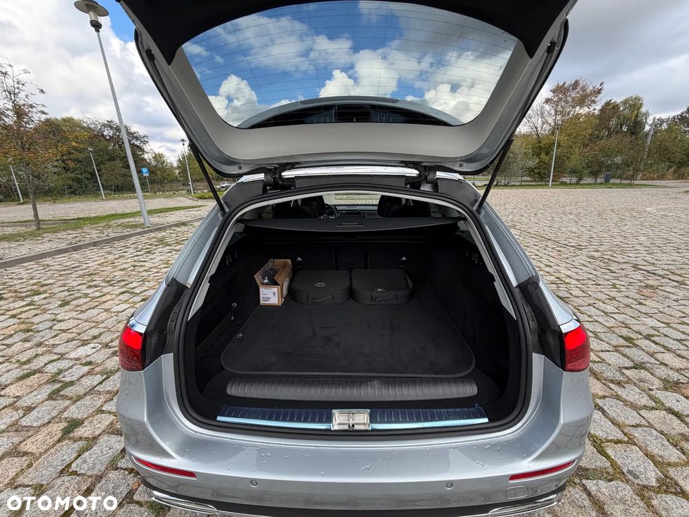 Mercedes-Benz Klasa E 300 Exclusive - 20