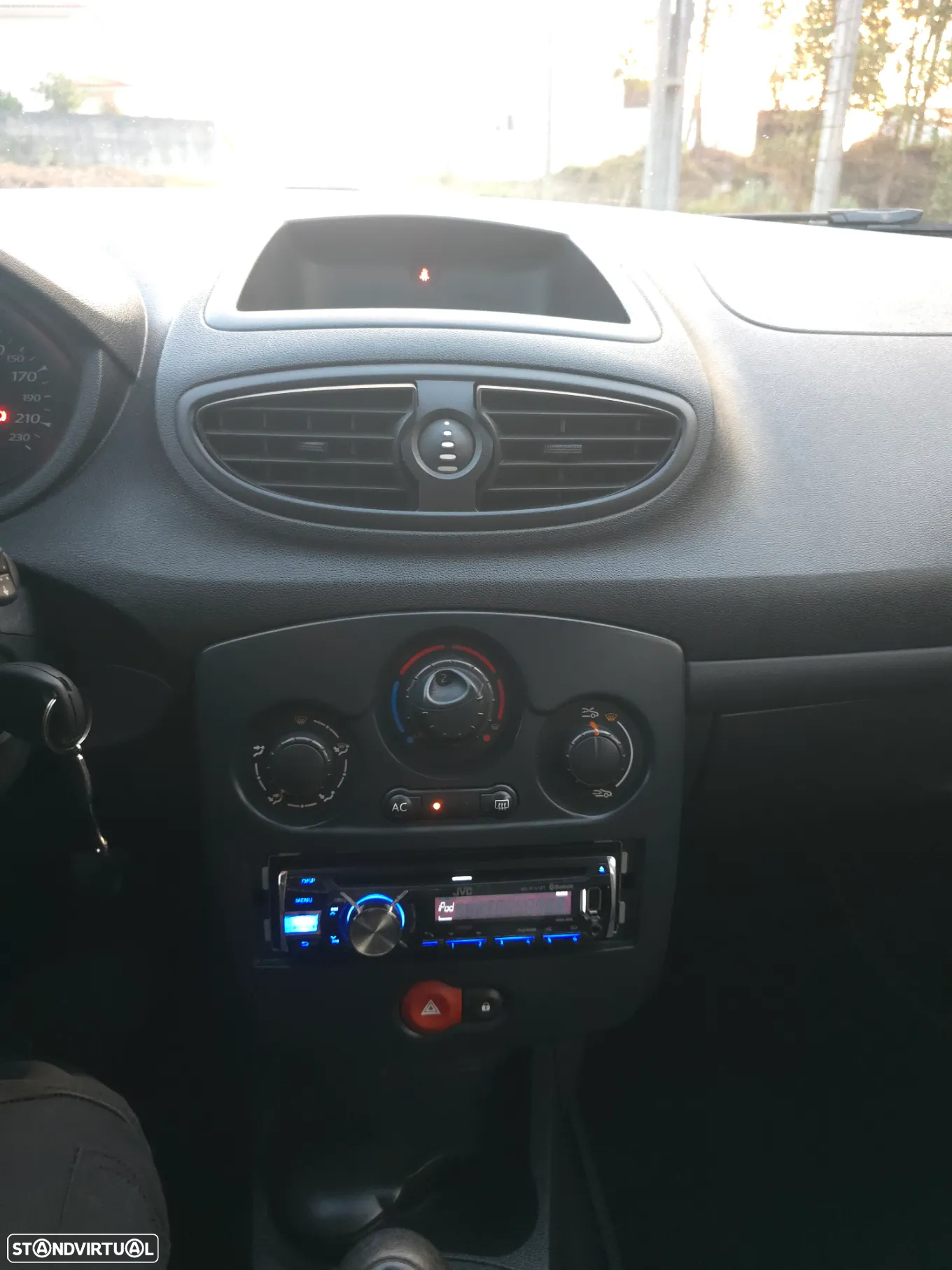 Renault Clio 1.5 dCi # - 6