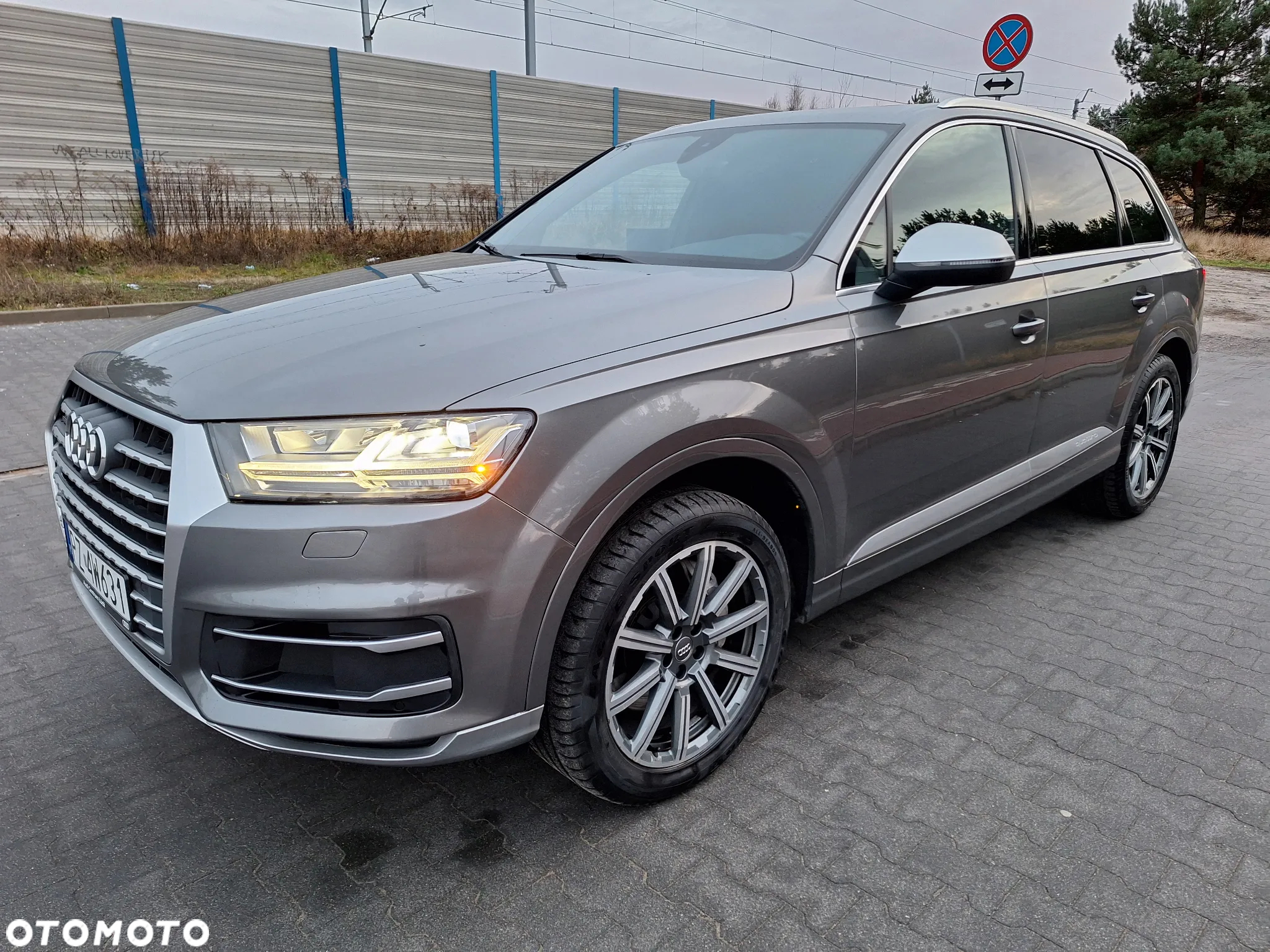 Audi Q7 3.0 TFSI Quattro Tiptronic - 13