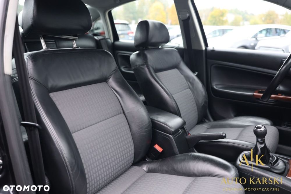 Volkswagen Passat - 37