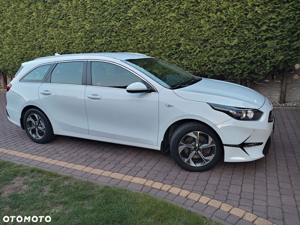 Kia Ceed 1.5 T-GDI M - 8