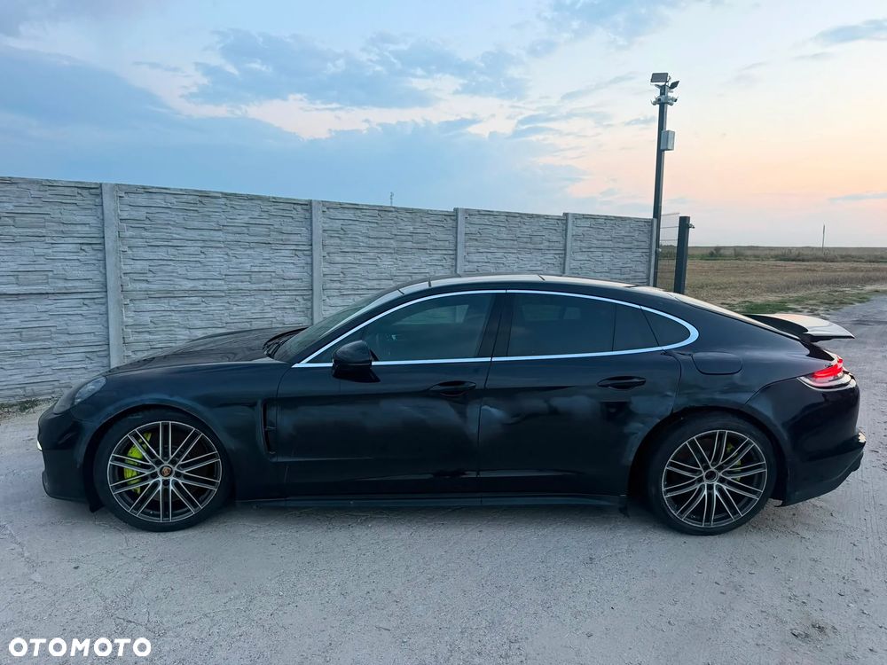 Porsche Panamera 4S E-Hybrid - 34