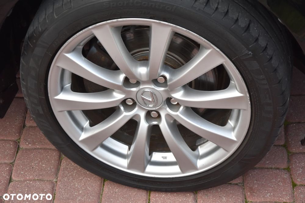Lexus IS 220d Executive Line - 30