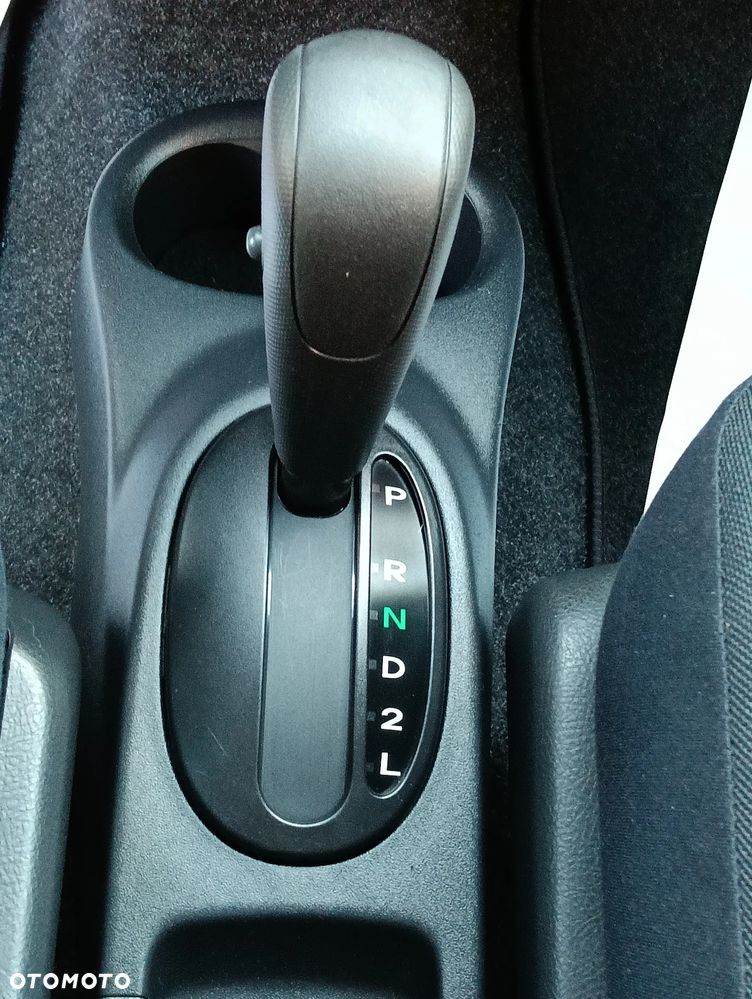 Daihatsu Sirion 1.3 Automatik - 4