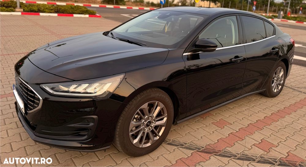 Ford Focus 1.5 EcoBlue 8AT Active - 3