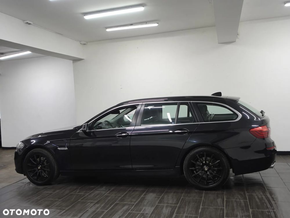 BMW Seria 5 525d xDrive Sport-Aut Modern Line - 6