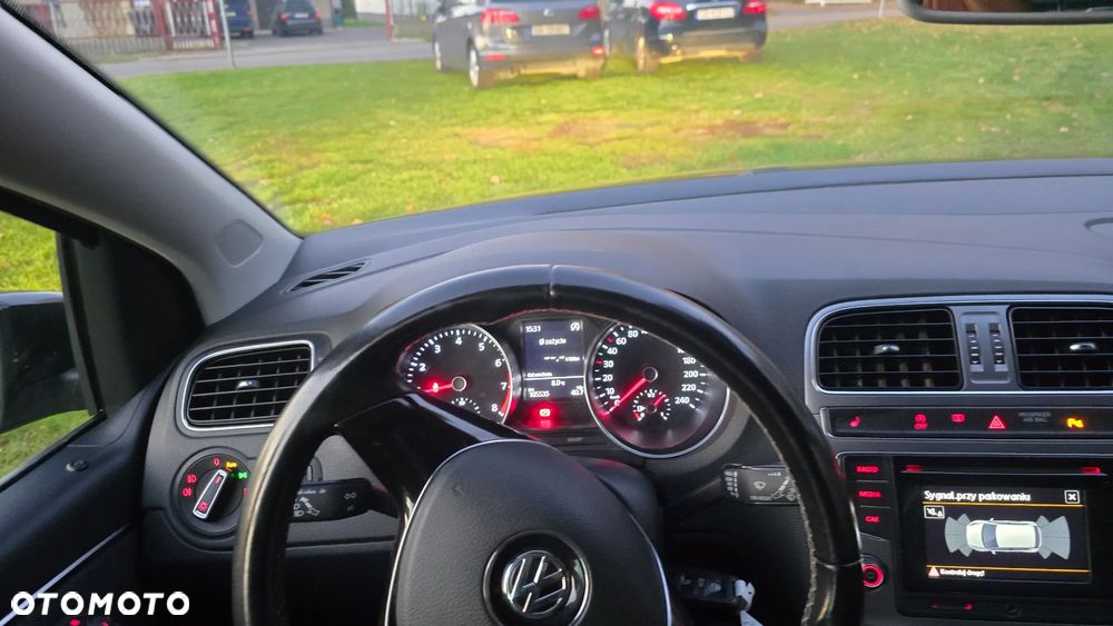 Volkswagen Polo 1.2 TSI BMT Highline Perfectline - 9