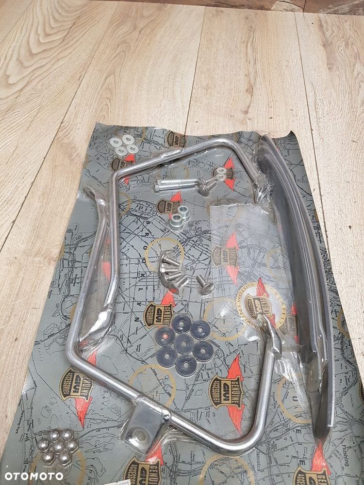 Uchwyt mocowanie szyby Givi AS68 Honda VT600 Shadow - 8