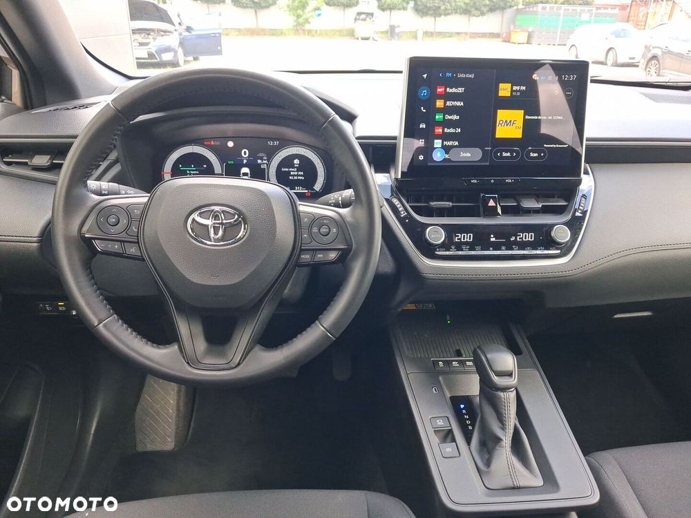 Toyota Corolla Cross - 22