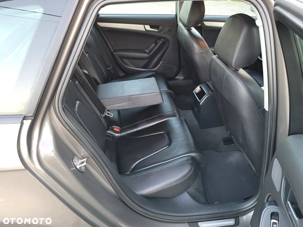 Audi A4 - 25