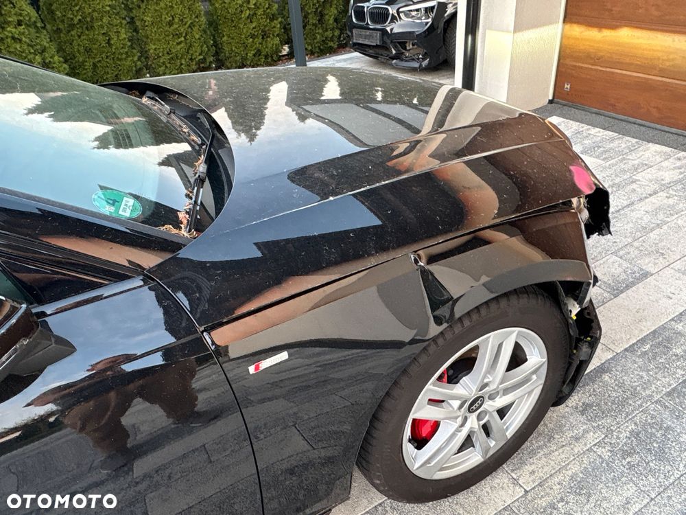 Audi A4 Avant 40 TFSI S tronic S line - 28