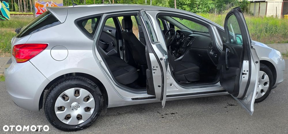 Opel Astra 1.6 Selection - 12