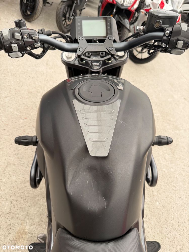 Zontes 125 G1 Spoke - 15