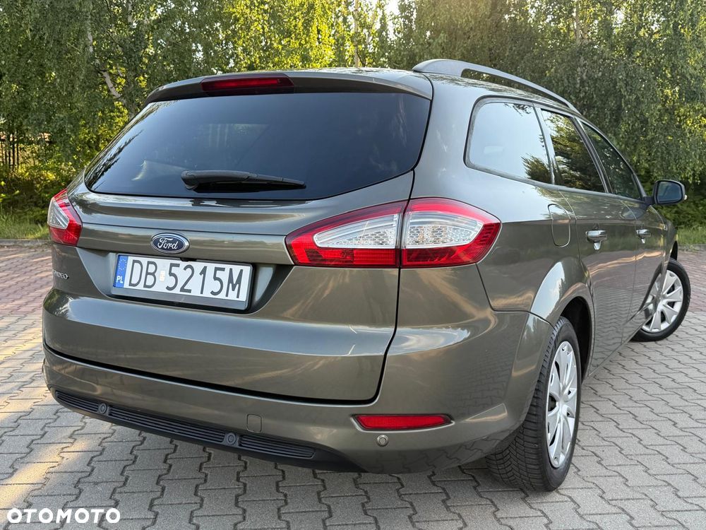 Ford Mondeo 1.6 Ti-VCT Champions Edition - 3