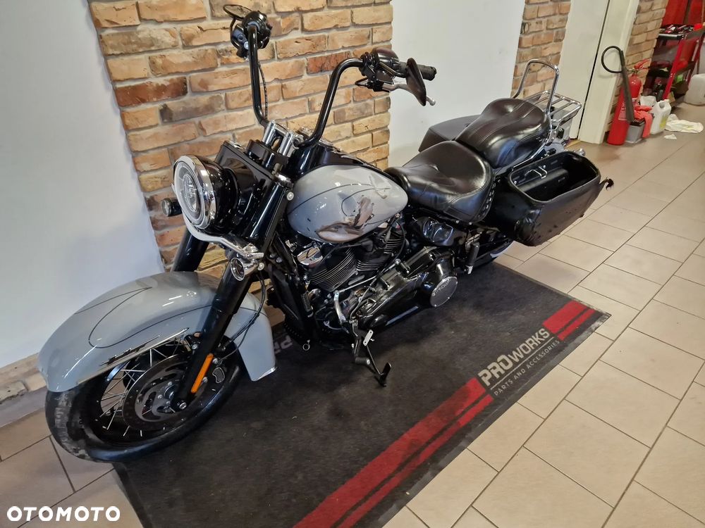 Harley-Davidson Softail Heritage Classic - 6