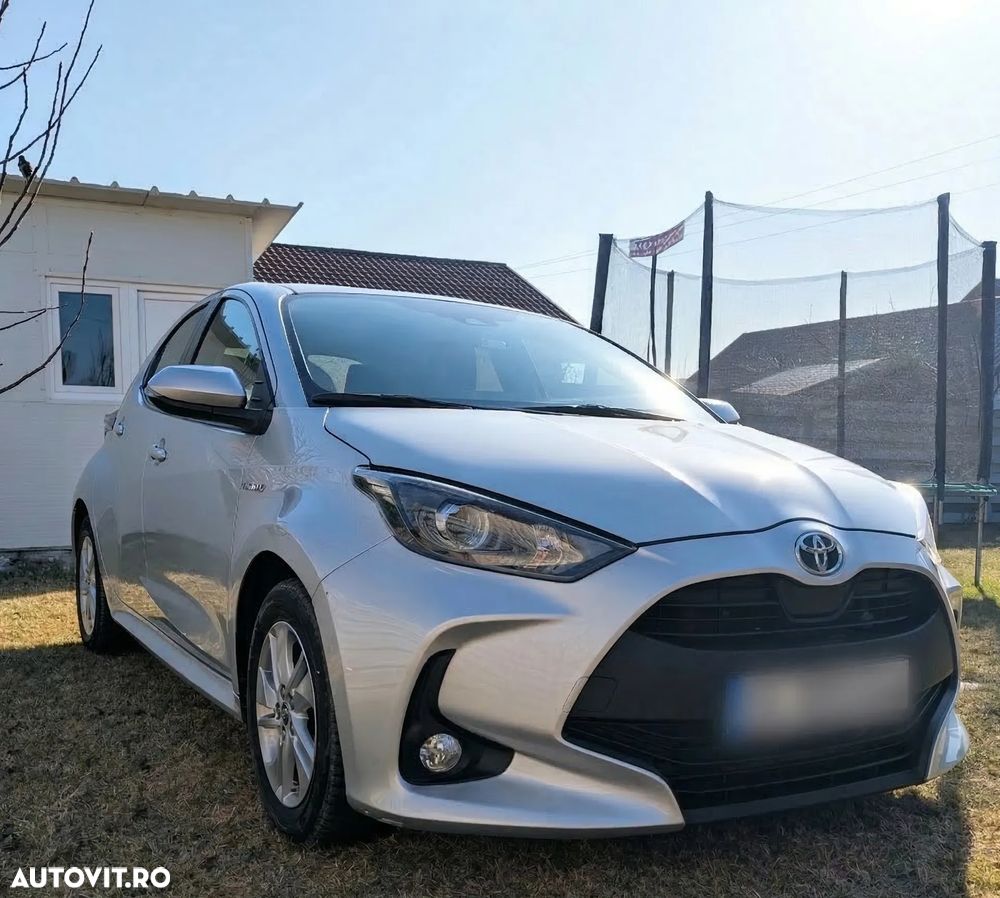 Toyota Yaris - 4
