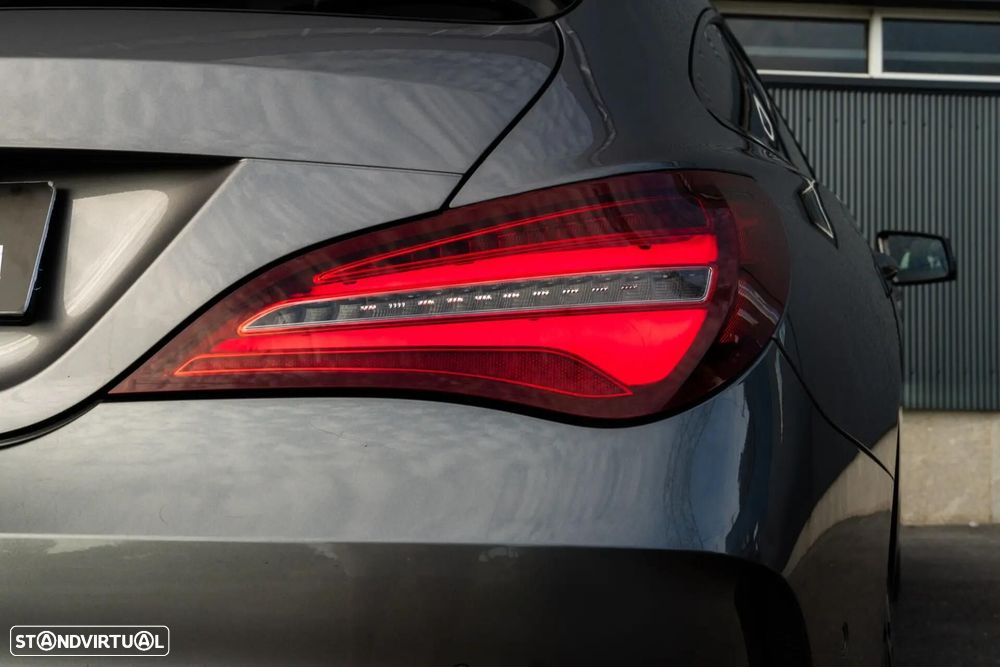 Mercedes-Benz CLA 180 d Shooting Brake AMG Line - 47
