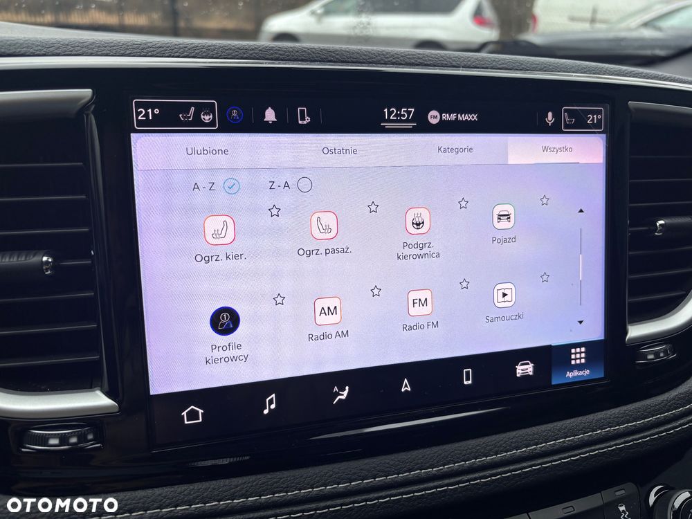 Chrysler Pacifica - 30