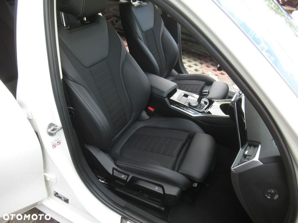BMW Seria 3 318d MHEV Sport Line - 10