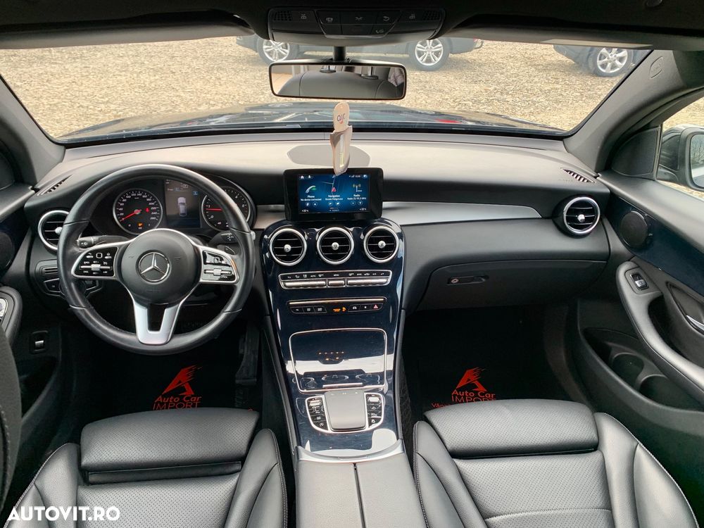Mercedes-Benz GLC 220 d 4Matic 9G-TRONIC AMG Line Advanced - 8