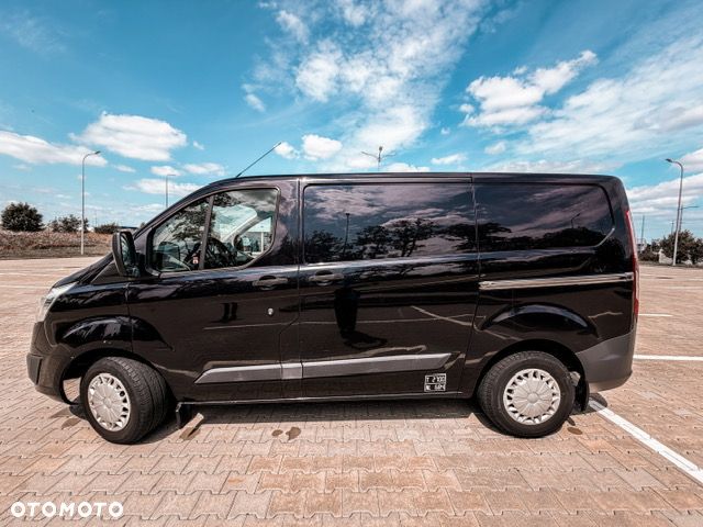 Ford TRANSIT CUSTOM - 2