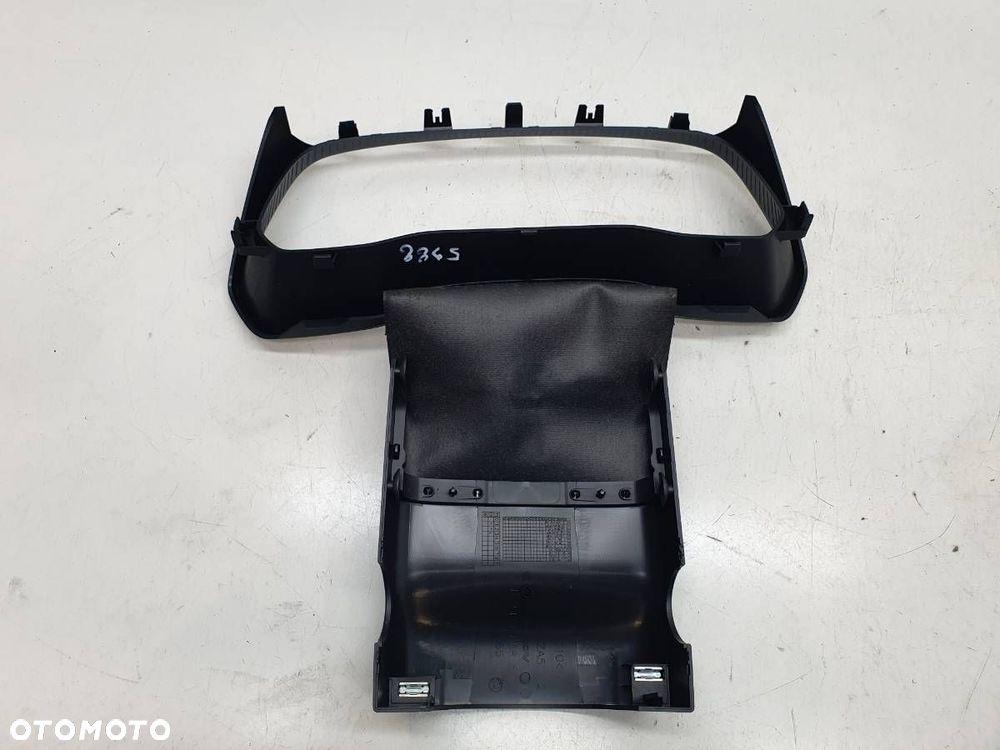 OBUDOWA RAMKA LICZNIKA SKODA OCTAVIA IV 5E3858565 - 2