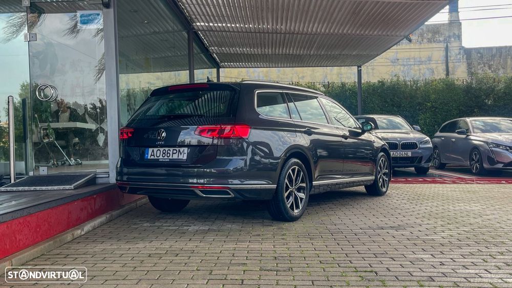 VW Passat Variant - 3