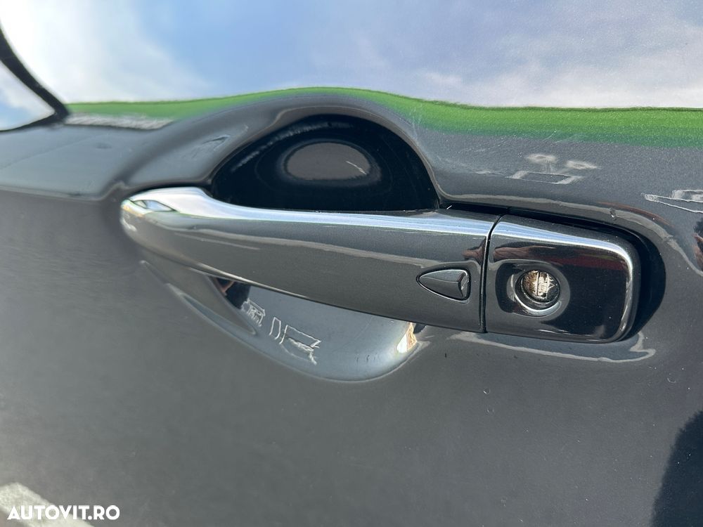 Nissan Qashqai 1.6 DIG-T N-Connecta - 11