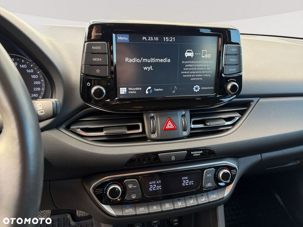 Hyundai i30 1.6 D Comfort - 16