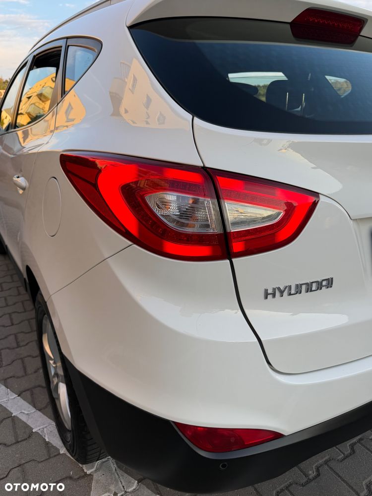 Hyundai ix35 1.6 2WD Fifa World Cup Edition - 17