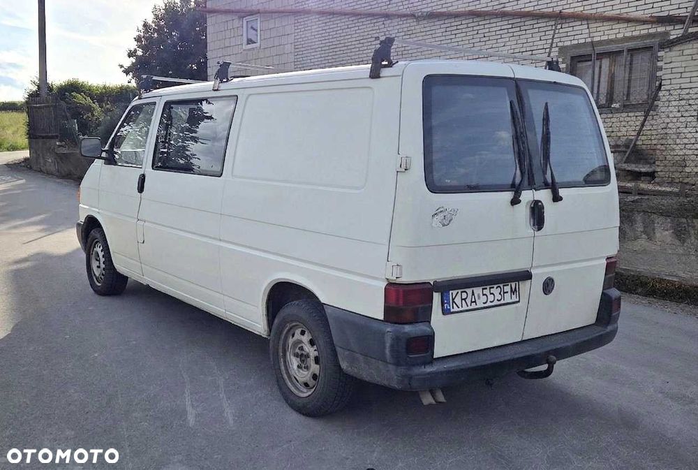 Volkswagen Transporter - 4