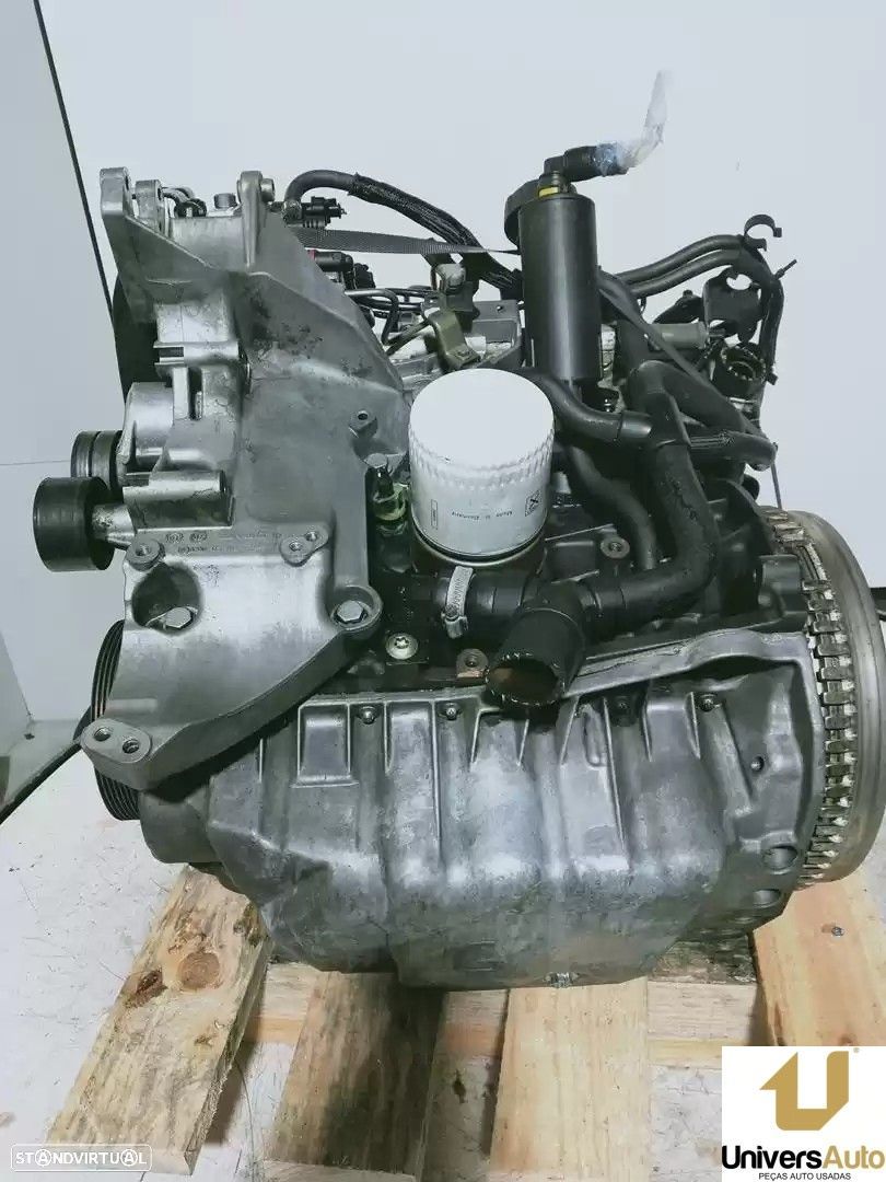 MOTOR COMPLETO VOLVO V40 BREAK FAMILIAR 2000 -D4192T3 - 1
