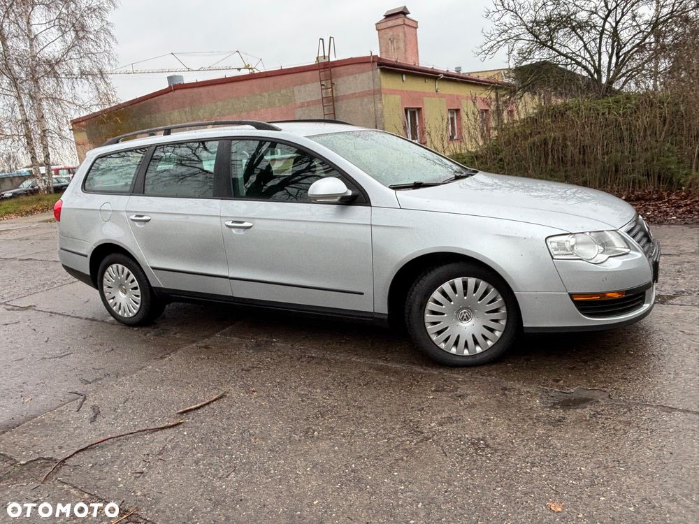 Volkswagen Passat Variant 2.0 TDI DPF DSG Comfortline - 32